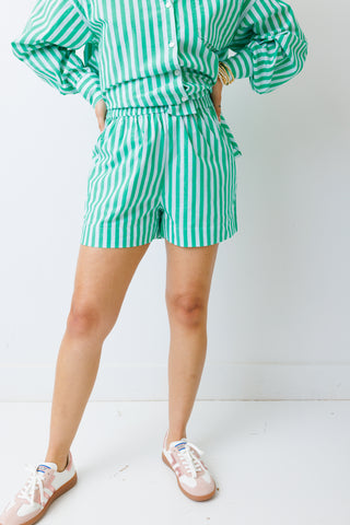 Queen Of Funk Shorts, GREEN