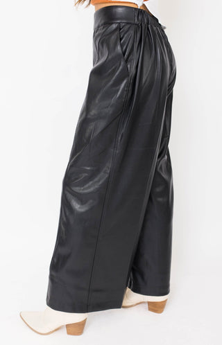 Dolce Cabo: Modern Moments Vegan Leather Pants, BLACK Pants - 32P